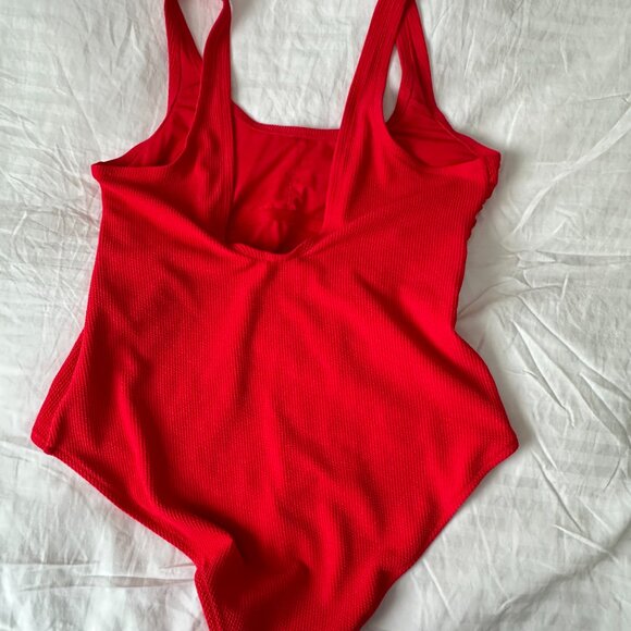 H&M Red Baywatch One-Piece Medium Coverage Swimsuit Size Large - Picture 8 of 9